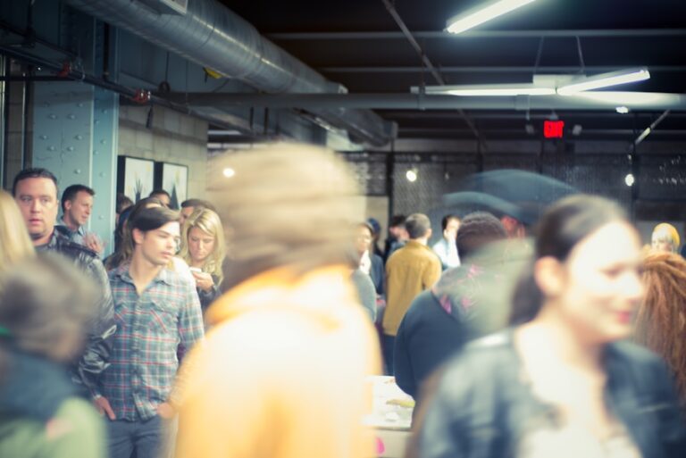 10 sfaturi pentru a participa eficient la evenimente de networking