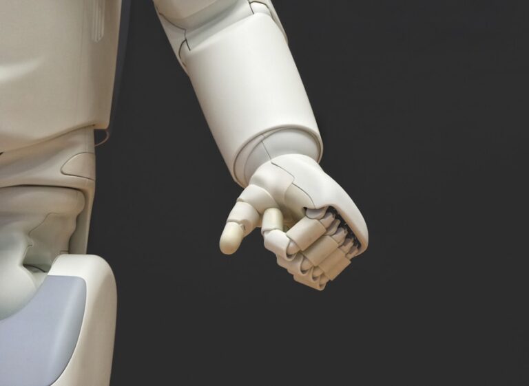 10 tendinte actuale in AI si automatizare pe care trebuie sa le urmaresti