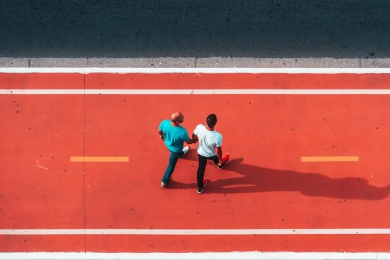 Photo "10 strategies to improve your ability to take initiative"