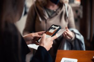 Cele mai bune aplicații de dating: Cum să îți faci un profil autentic