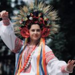 Cum să îți dezvolți cultura generală pentru discuții captivante