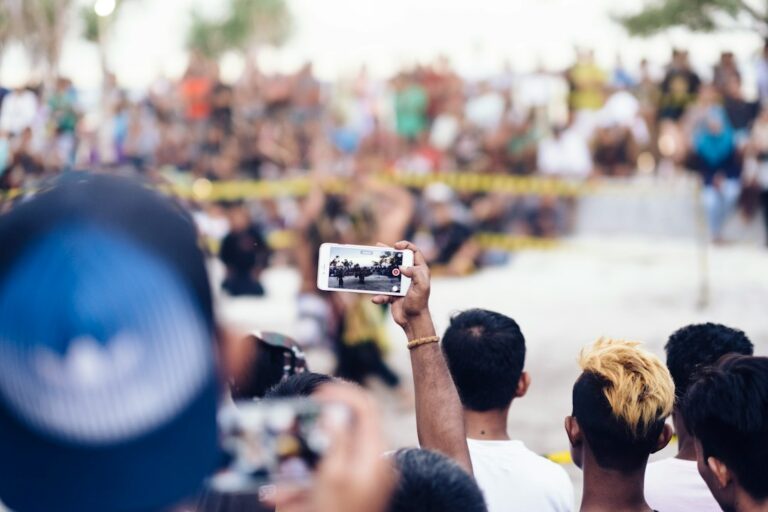 Photo People Watching