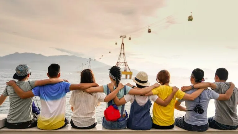 Photo going out with friends tips