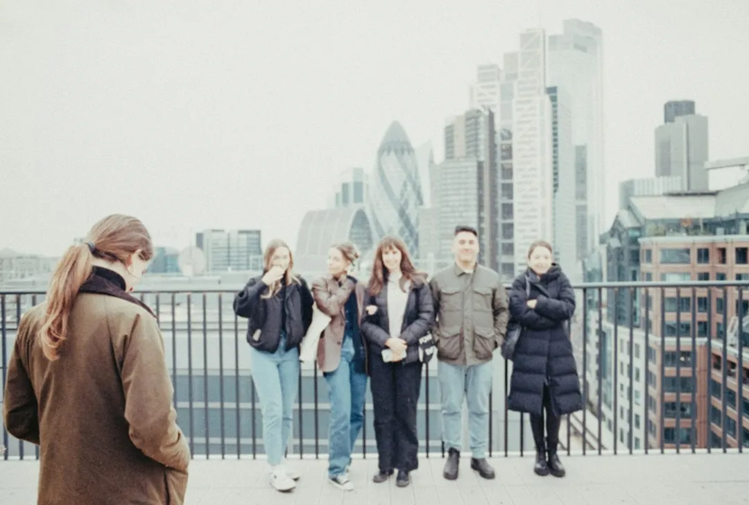 Photo common social life mistakes in cities