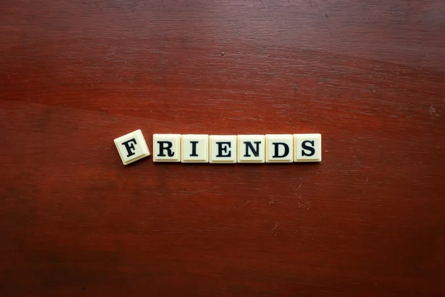 Photo common mistakes hanging out with friends